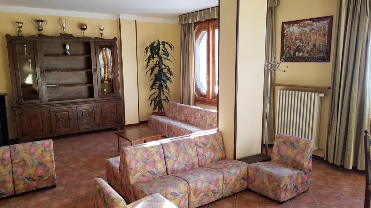 Hotel Galassia Prato Nevoso Bagian luar foto